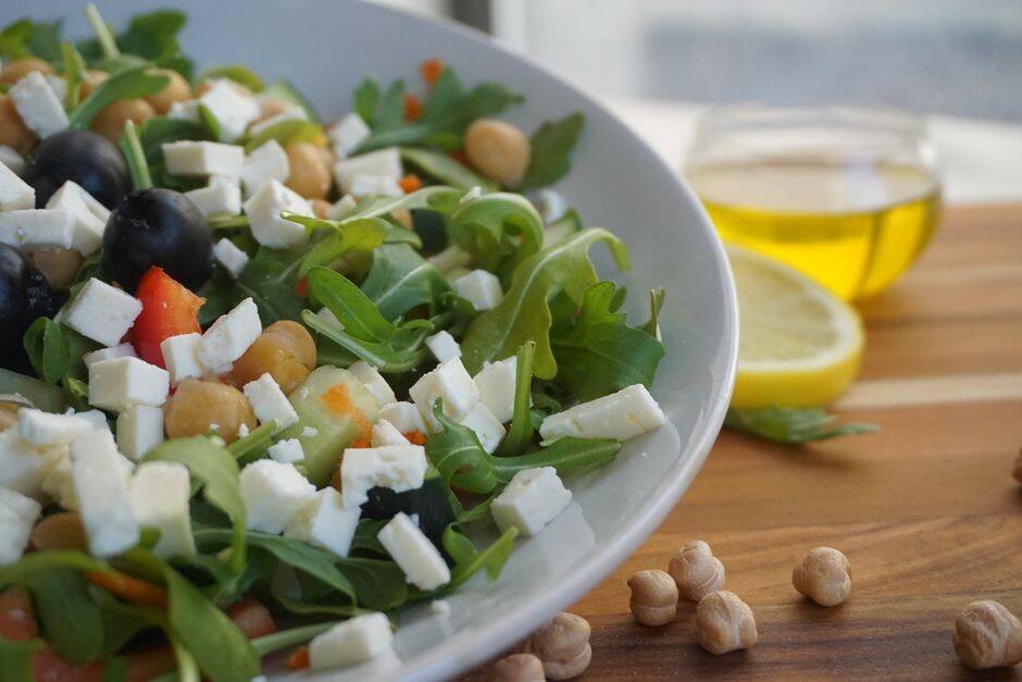 Salad Kacang Mediterania: Sehat, Segar & Tahan 4 Hari